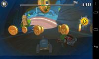 angry-birds-go-gameplay-2