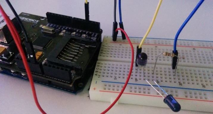 Arduino with Ethernet Shield Infrared Control Devices