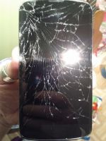 cracked-screen-nexus-4