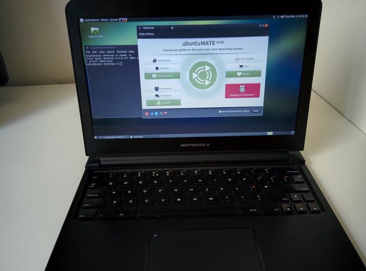 Raspberry Pi 3 Powered Laptop